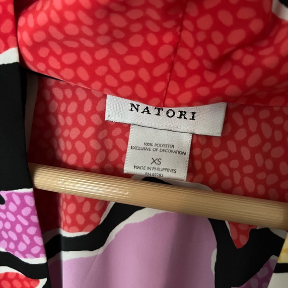 Natori Abstract Patterned Robe - Picture 2 of 6